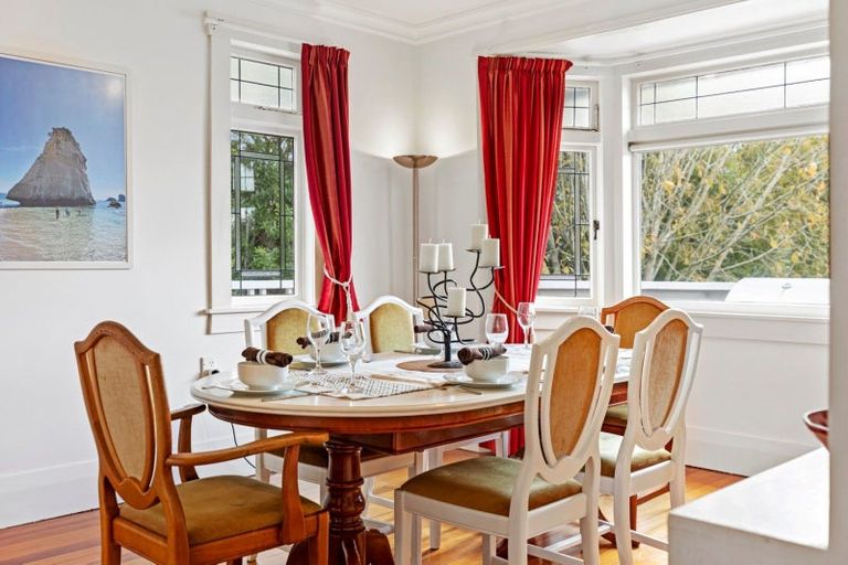 Photo of property in 84 Waitaha Road, Welcome Bay, Tauranga, 3112