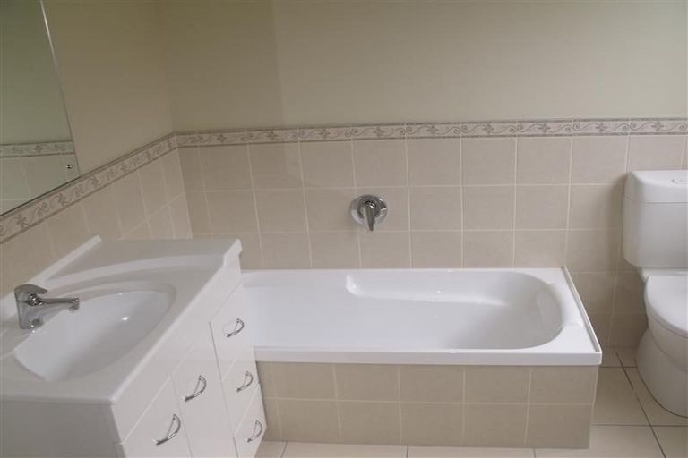 Photo of property in 3 Weatherfield Mews, Taradale, Napier, 4112