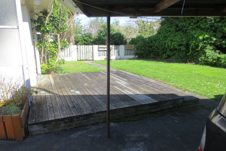 Photo of property in 6 Strathmore Place, Awapuni, Palmerston North, 4412