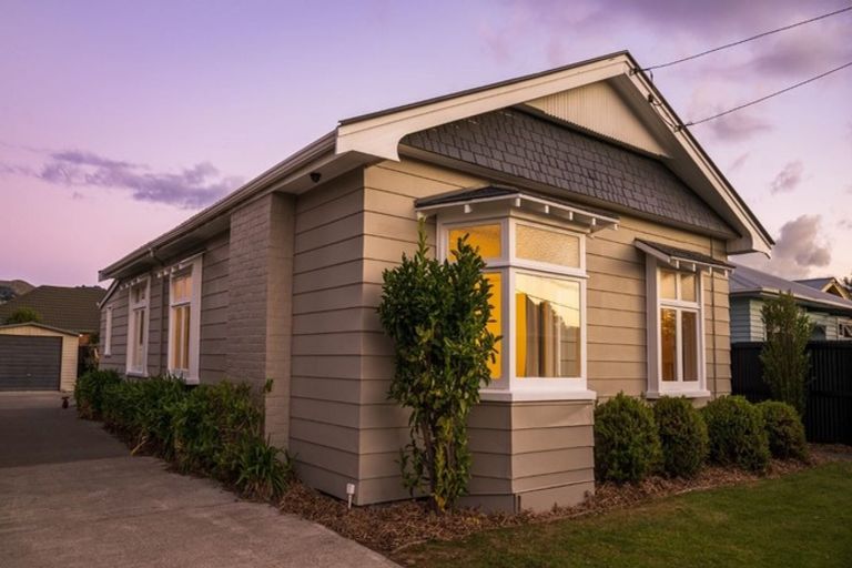 Photo of property in 12 Dunn Street, Somerfield, Christchurch, 8024