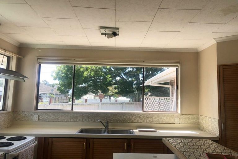 Photo of property in 15 Haslett Place, Upper Riccarton, Christchurch, 8041