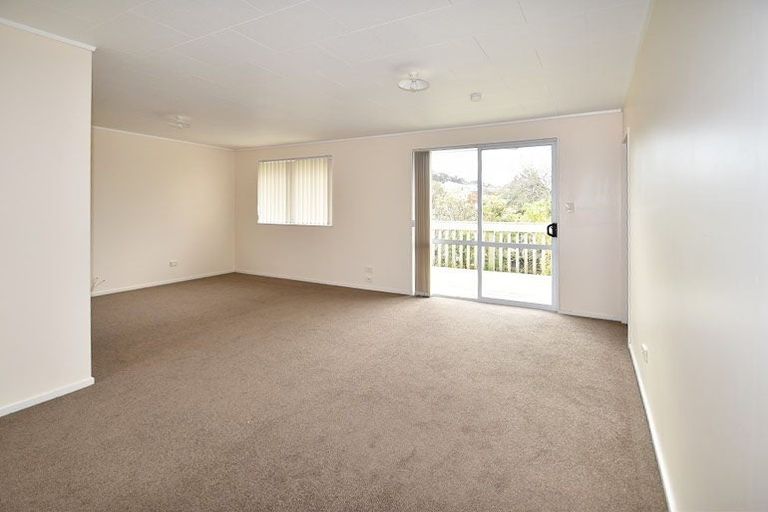 Photo of property in 2/2 Mcdowell Crescent, Hillcrest, Auckland, 0626