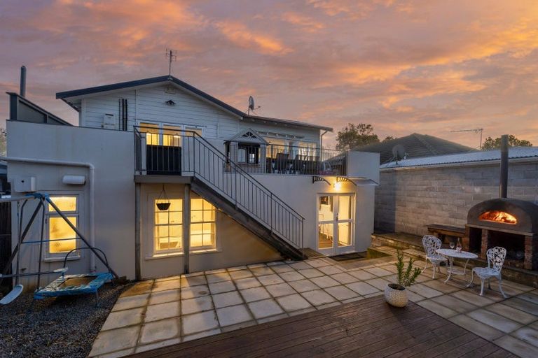 Photo of property in 67 Pine Avenue, New Brighton, Christchurch, 8061