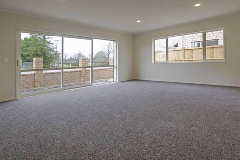 Photo of property in 394 Ormiston Road, Flat Bush, Auckland, 2019