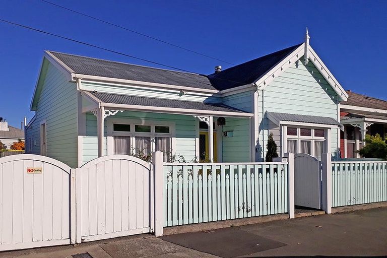 Photo of property in 12 Sale Street, Napier South, Napier, 4110