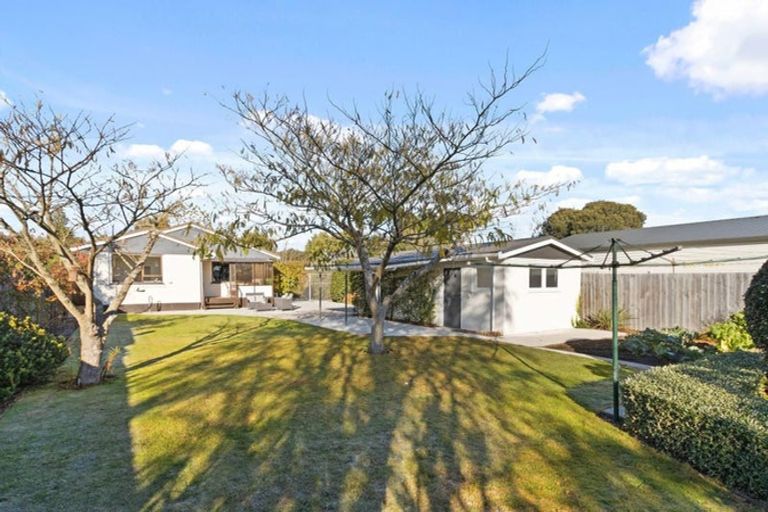 Photo of property in 17 Mcsaveneys Road, Marshland, Christchurch, 8051