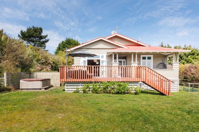 Photo of property in 104 Harrison Hill Road, Aokautere, Palmerston North, 4471