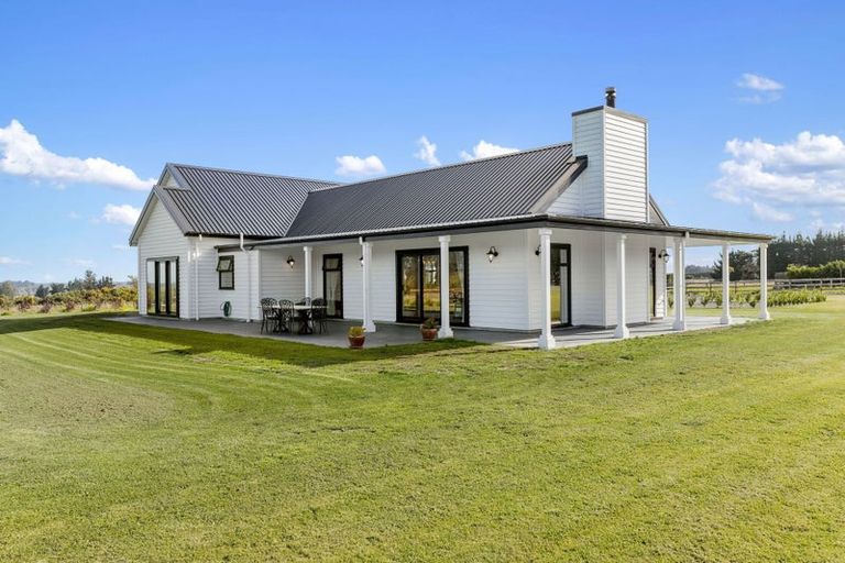 Photo of property in 71 Davis Road, Cust, Rangiora, 7471