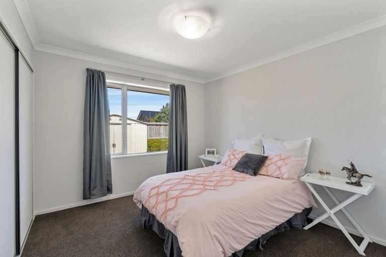 Photo of property in 10b Jozecom Place, Rolleston, 7614