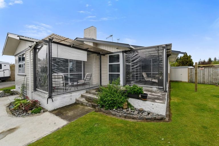 Photo of property in 33 Alison Street, Mangakakahi, Rotorua, 3015