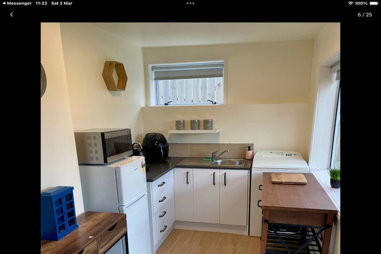 Photo of property in 1306 Whangaparaoa Road, Army Bay, Whangaparaoa, 0930