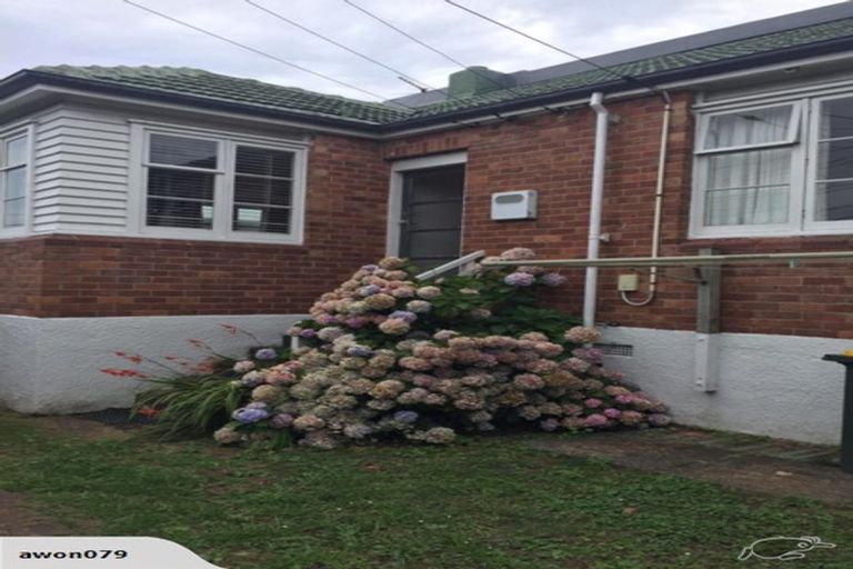 Photo of property in 1/178 Lake Road, Belmont, Auckland, 0622