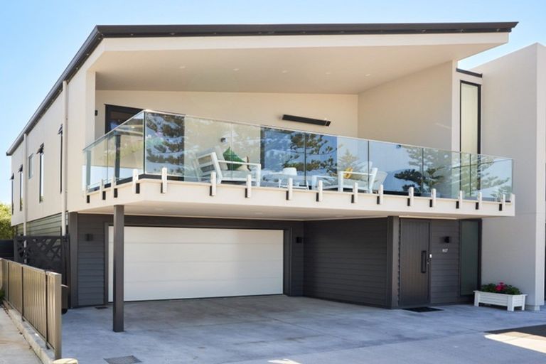 Photo of property in 607 Marine Parade, Napier South, Napier, 4110