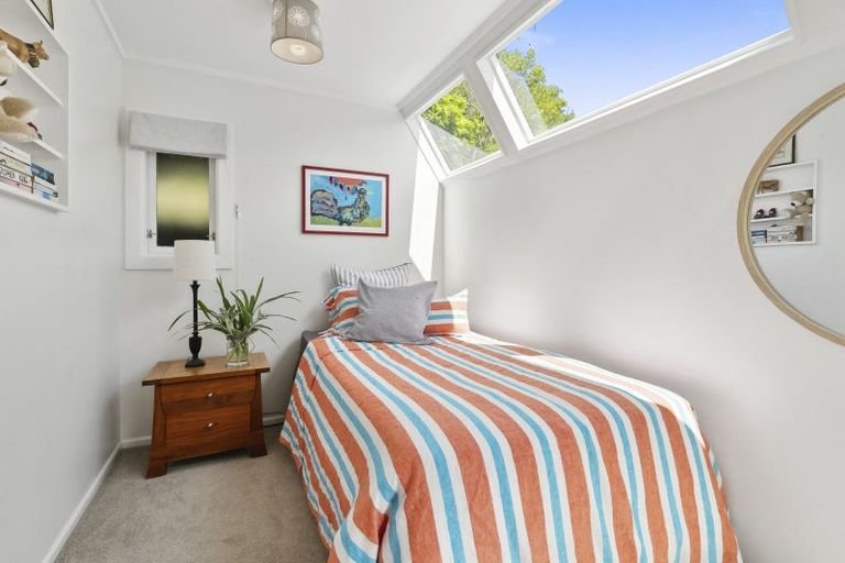 Photo of property in 18 Ottawa Road, Ngaio, Wellington, 6035