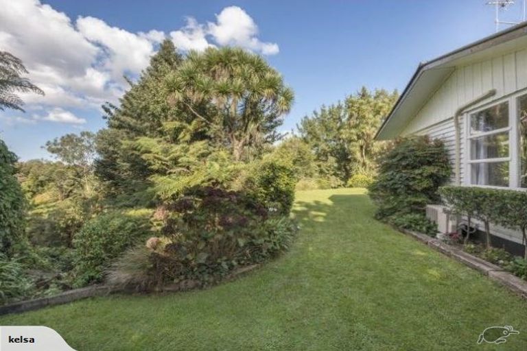 Photo of property in 13 Parkdale Place, Glenview, Hamilton, 3206