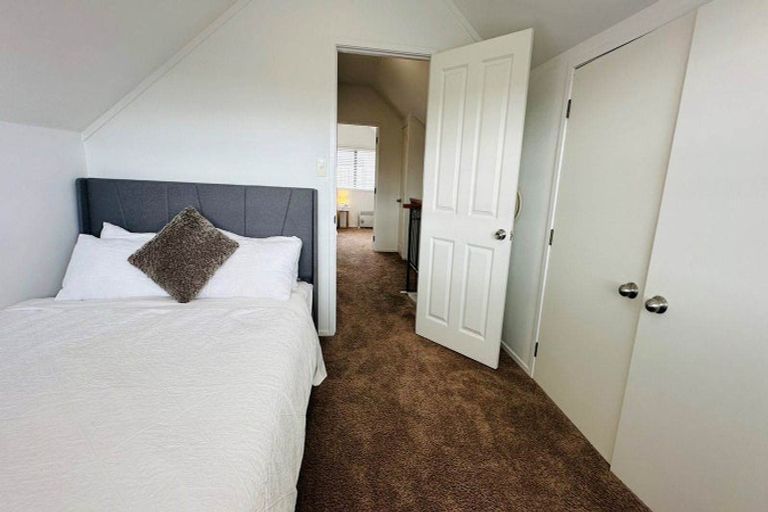 Photo of property in 7 Paloma Court, Hillpark, Auckland, 2102