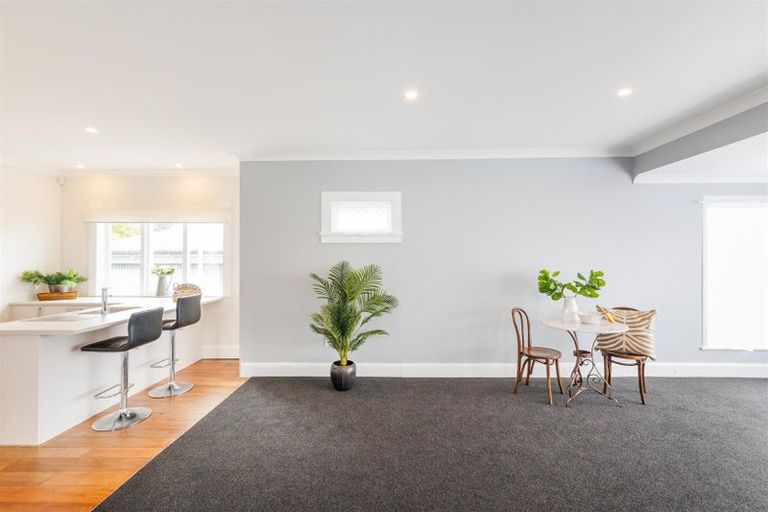 Photo of property in 37 Harris Street, Marton, 4710