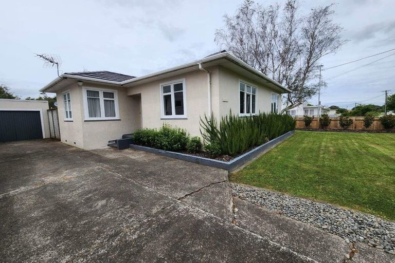 Photo of property in 26 Burton Avenue, Whanganui East, Whanganui, 4500