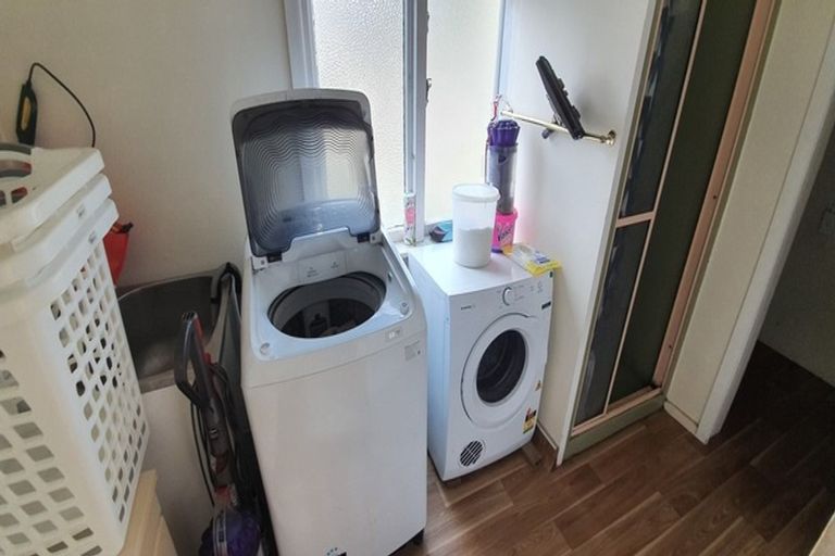 Photo of property in 77 Tilford Street, Woolston, Christchurch, 8062