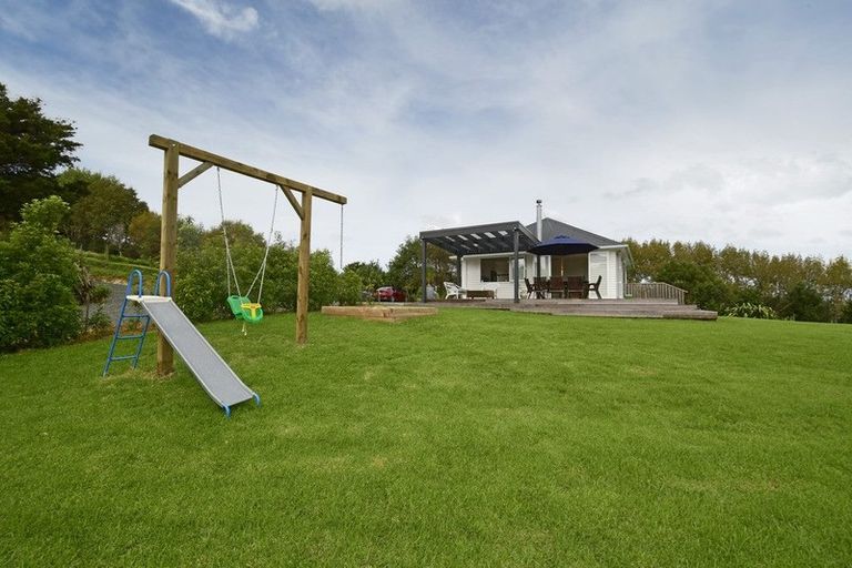 Photo of property in 280c Baldrock Road, Kaiwaka, Maungaturoto, 0587