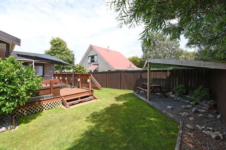 Photo of property in 12 Donegal Grove, Birchville, Upper Hutt, 5018