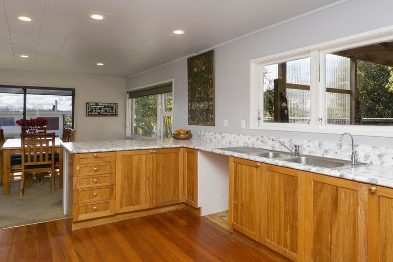 Photo of property in 69 Taharepa Road, Hilltop, Taupo, 3330