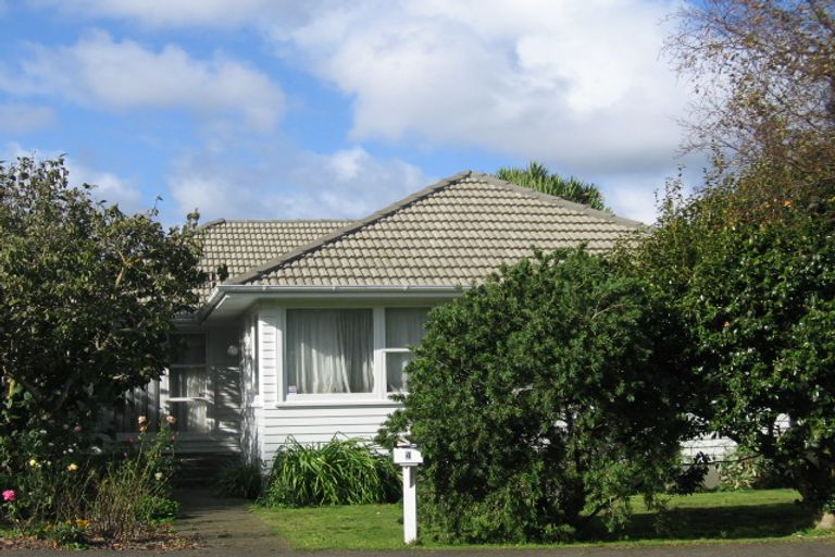 Photo of property in 4 Chesney Street, Avalon, Lower Hutt, 5011
