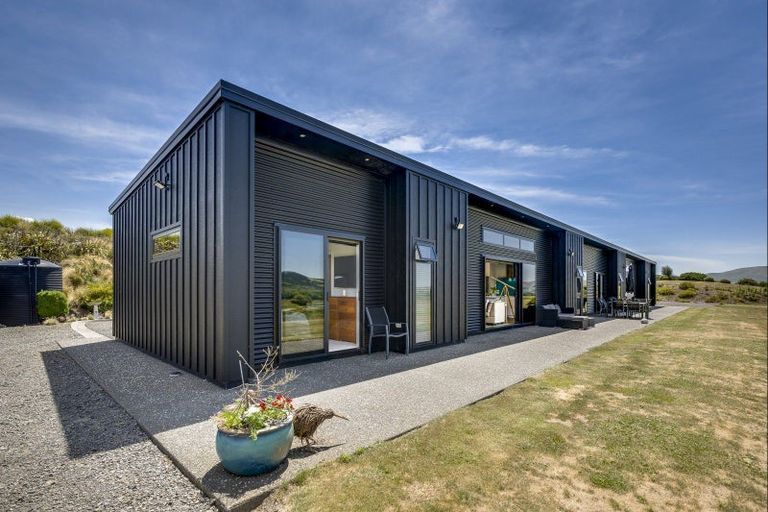 Photo of property in 8 Riverview Drive, Otane, 4277