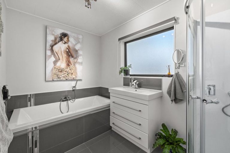 Photo of property in 59 Reeve Drive, Havelock North, 4130