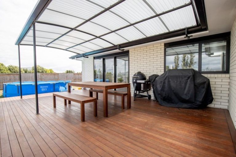 Photo of property in 21 Costello Drive, Ngatea, 3503