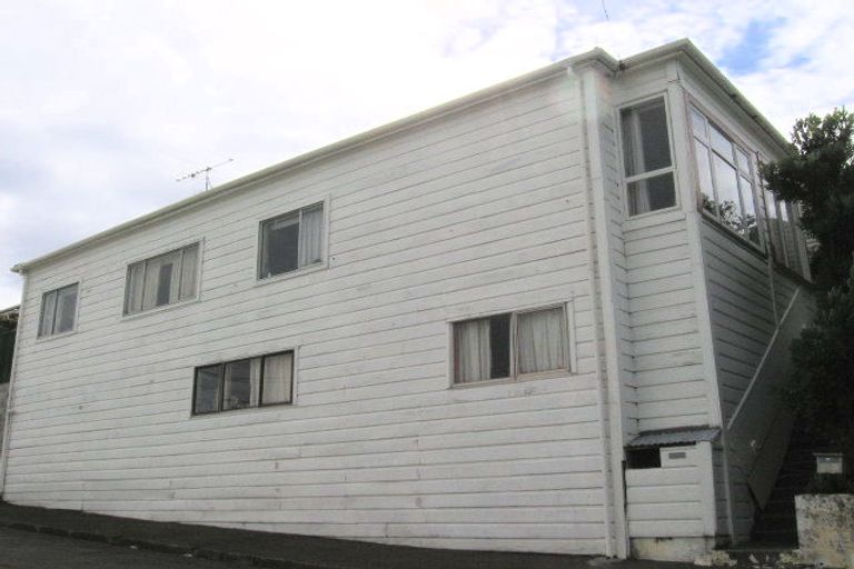 Photo of property in 10 Herald Street, Berhampore, Wellington, 6023