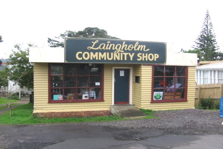 Photo of property in 66 Victory Road, Laingholm, Auckland, 0604