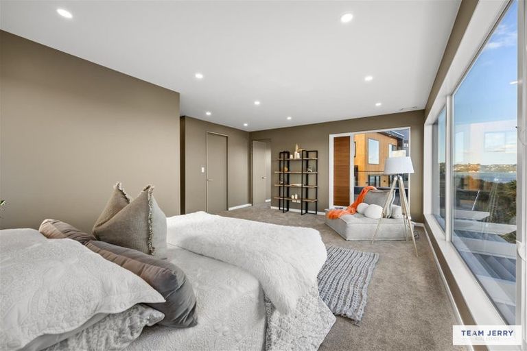 Photo of property in 4 Seawind Way, Hobsonville, Auckland, 0616