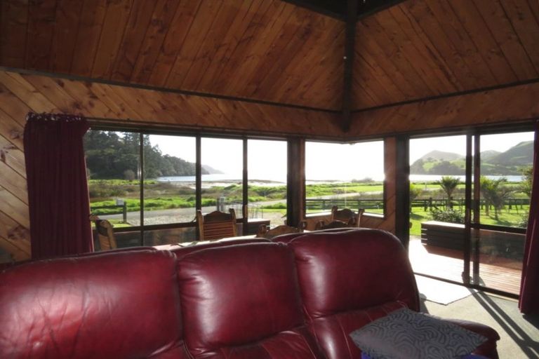 Photo of property in 54 Carey Road, Port Charles, Coromandel, 3584