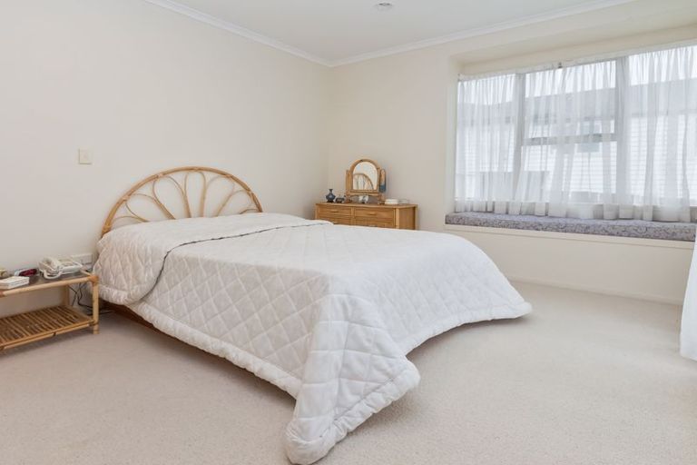 Photo of property in 11a Waller Avenue, Bucklands Beach, Auckland, 2012