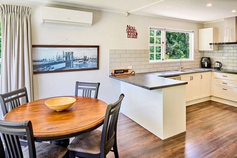 Photo of property in 15 Charthouse Lane, Whitby, Porirua, 5024