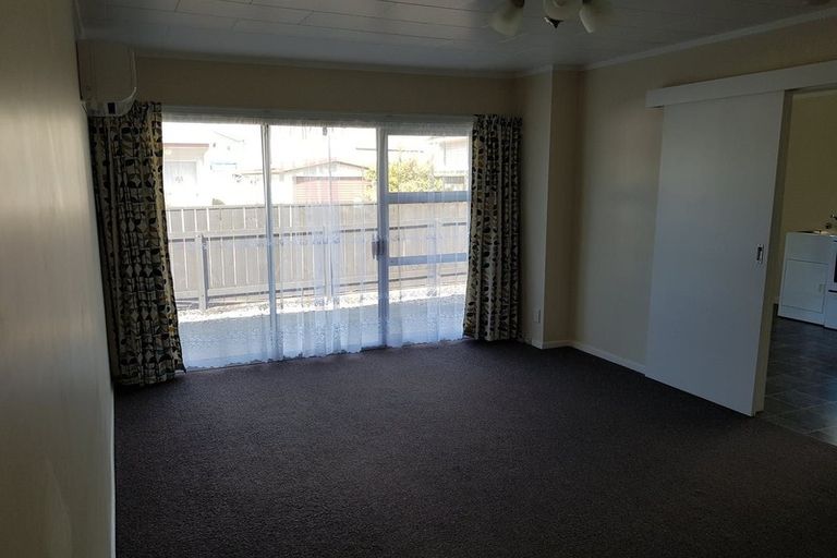 Photo of property in 3/54 Martin Street, Wallaceville, Upper Hutt, 5018