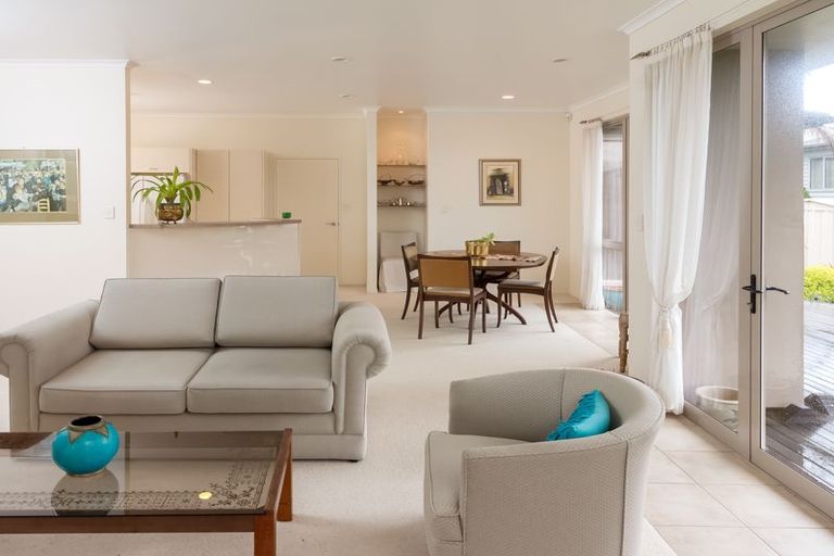 Photo of property in 11a Waller Avenue, Bucklands Beach, Auckland, 2012