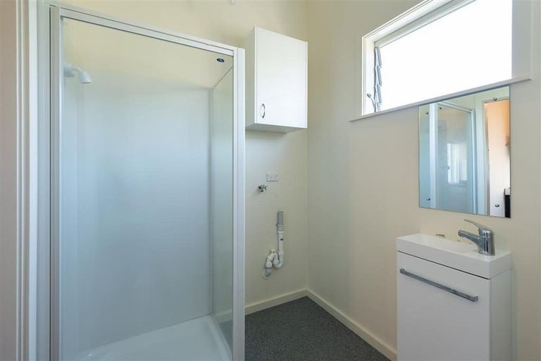 Photo of property in 4a/8 Howard Street, Mount Cook, Wellington, 6021