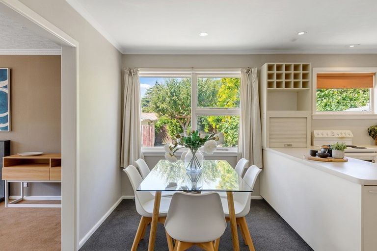 Photo of property in 28 Teesdale Street, Burnside, Christchurch, 8053