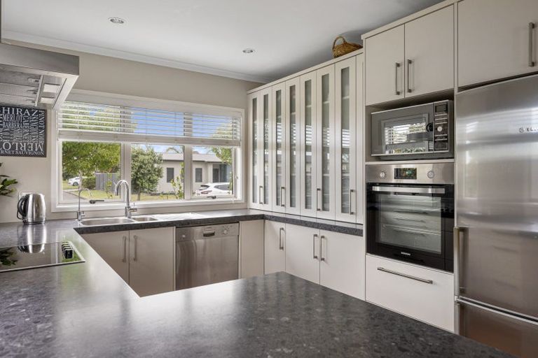 Photo of property in 98 Squire Drive, Awatoto, Napier, 4110