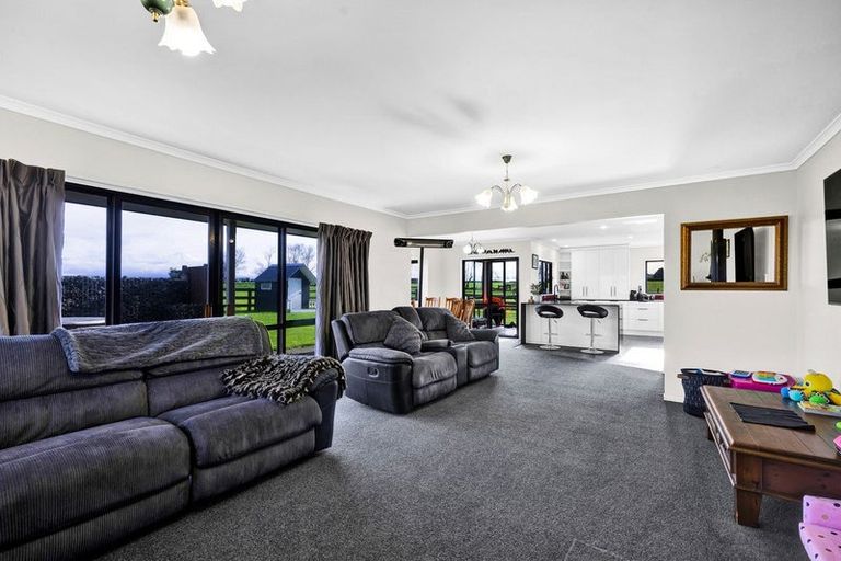 Photo of property in 183 Boylan Road, Te Roti, Hawera, 4673