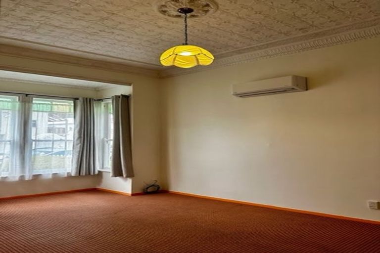 Photo of property in 4a Henry Street, Kilbirnie, Wellington, 6022