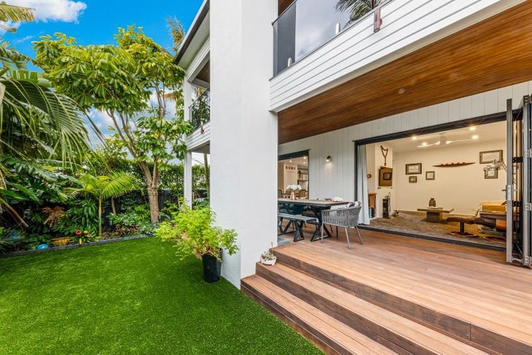 Photo of property in 46 St Michaels Avenue, Point Chevalier, Auckland, 1022
