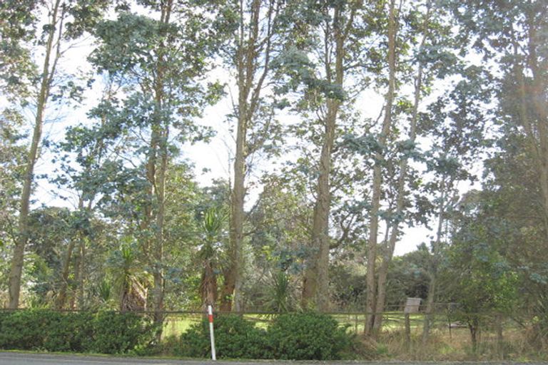 Photo of property in 68 Dunns Road, Otatara, Invercargill, 9879