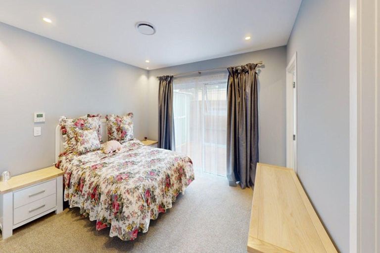 Photo of property in 32 Union Street, Hokowhitu, Palmerston North, 4410