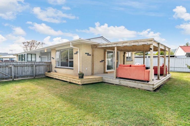 Photo of property in 8b Barraud Street, Avalon, Lower Hutt, 5011