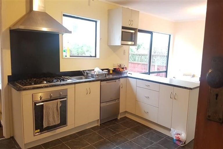 Photo of property in 103 The Parade, Island Bay, Wellington, 6023