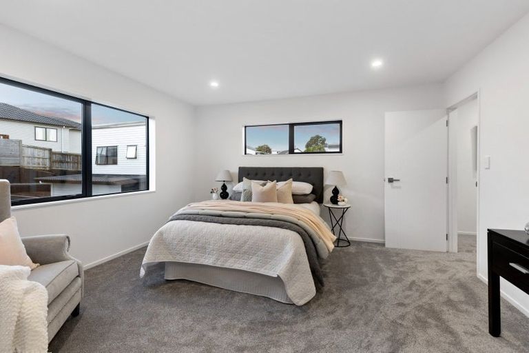 Photo of property in 8 Libby Lane, Howick, Auckland, 2010