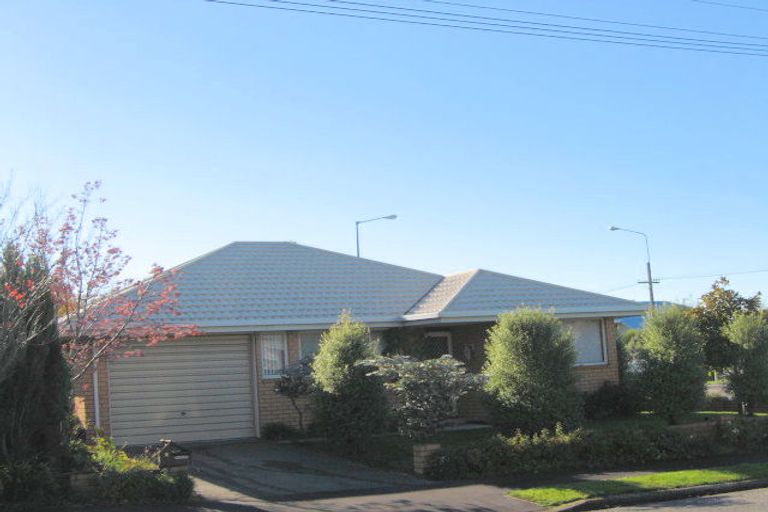 Photo of property in 2 Darroch Street, Belfast, Christchurch, 8051